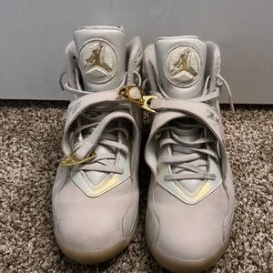 Jordan 8 Champagne